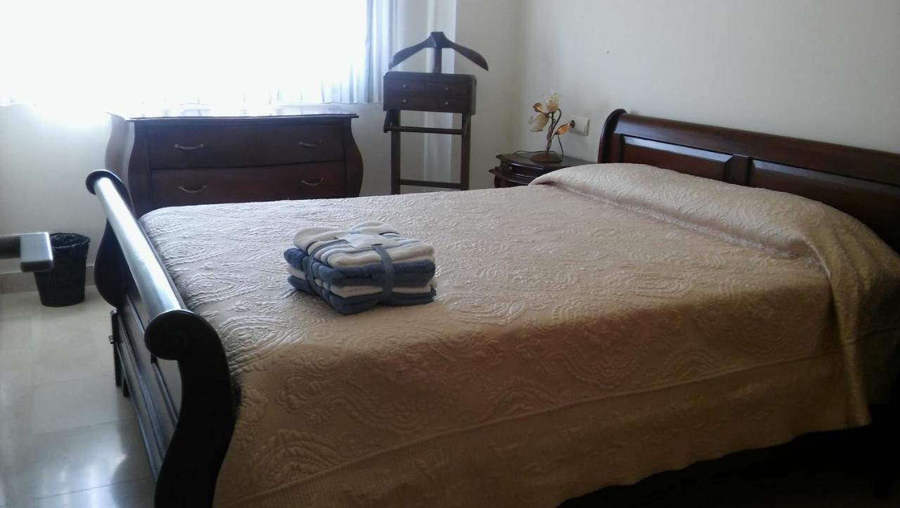 Paseo Maritimo Antonio Banderas Apartment Малага Екстериор снимка